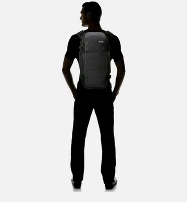 Incase Pro Pack Backpack for GoPro CL58084 Rain Cover Padded Compartment EXTRAS - Image 1 of 4