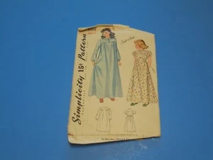 Vintage 1940s Simplicity Sewing Pattern 3503 Toddler Girls Nightgown Size 3  - Picture 1 of 3