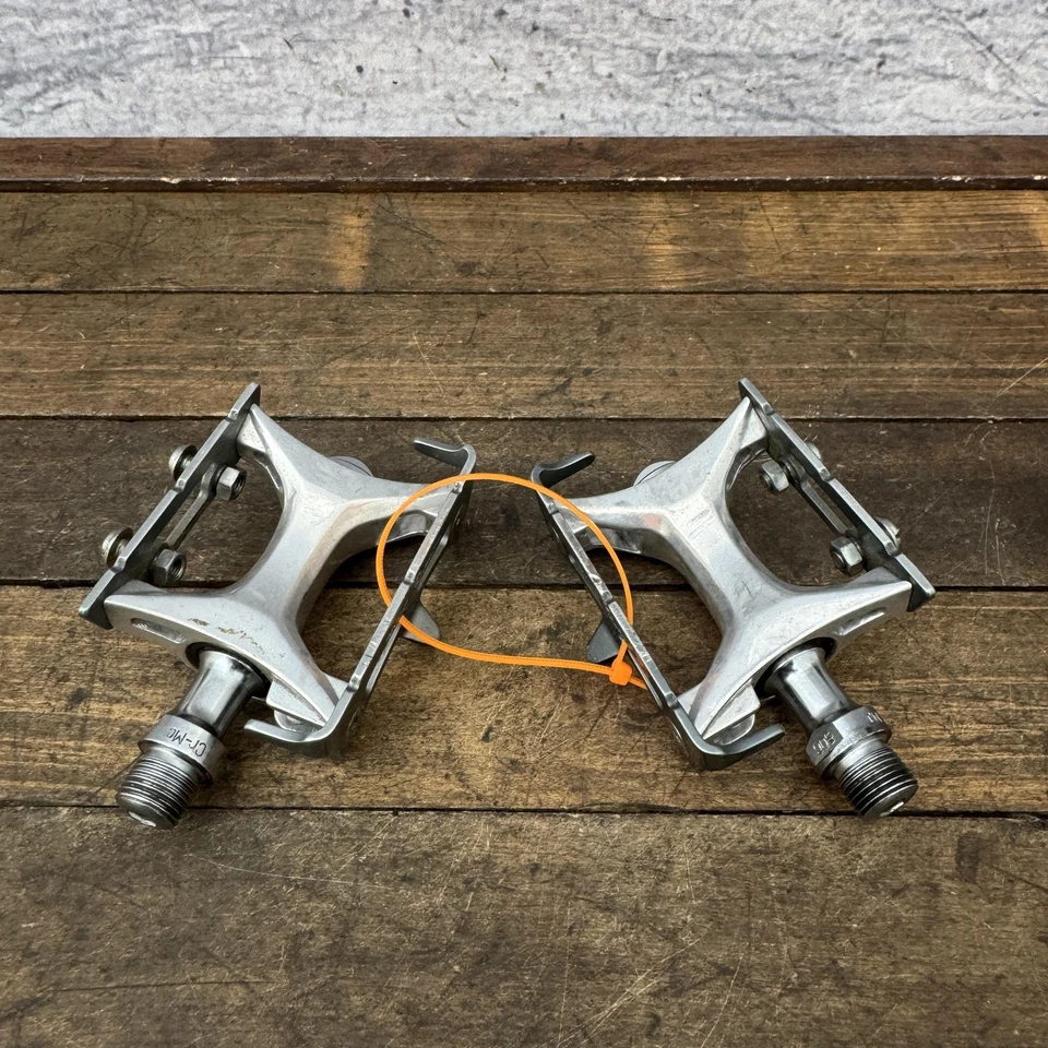 Pedales de bicicleta de carretera de aleación Suntour Sprint de colección par de pista de carreras de Japón 9/16 Foto 1 de 4