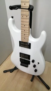 Kramer Pacer Vintage Pearl White Used Maple body Maple neck Maple fingerboard - Picture 1 of 5