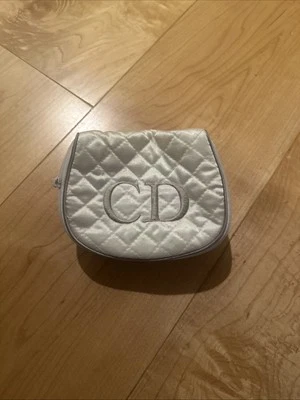 Bolsa de perfume Christian Dior y2k Foto 1 de 4