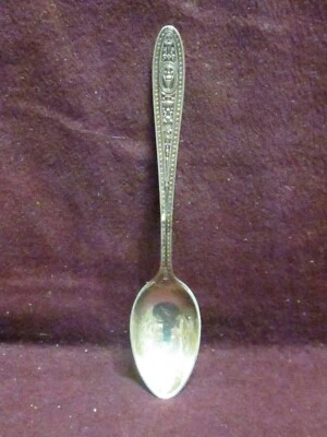 CUCHARA DEMITASSE DE MADERA DE CUÑA International Sterling 4 1/8" 10 gramos monograma M Foto 1 de 4