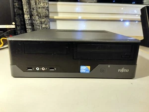Fujitsu ESPRIMO E3721E -Star5 – I3 2(4)x3,20GHz - 8GB RAM - 250GB HDD - Afbeelding 1 van 5