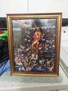 Spud Webb Autographed Slam Dunk 8x10 Photo Atlanta Hawks BAS - Picture 1 of 3