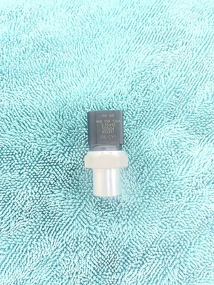 OEM AUDI PRESSURE SENSOR (4H0-959-126-A) - Image 1 of 4