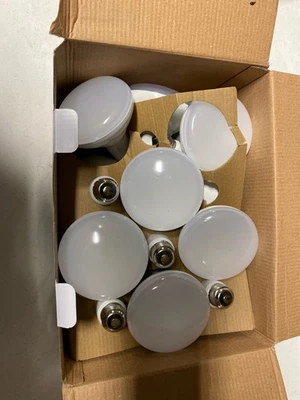 Feit Electric BR30DM927CA10K 65W Equivalent BR30 Dimmable LED Bulb, Soft White, - Image 1 of 2