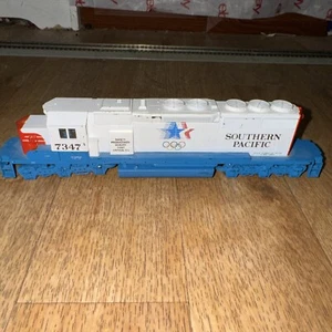 Athearn HO SD-40-2 Southern Pacific #7347 - Picture 1 of 10