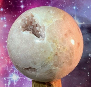 HUGE GORGEOUS SPARKLING PINK AMETHYST GEODE CRYSTAL SPHERE BRAZIL 1268.7g - Picture 1 of 10