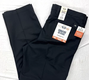 Hombres Nuevos Pantalones Dockers Signature Go-Khaki Negros Calce Recto Frontal-Planos 34W/30L - Imagen 1 de 5