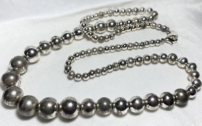 Collar Vintage - Cuentas Gris Tono Plata - ©Avon Foto 1 de 4