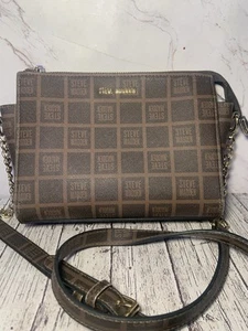 Steve Madden Cognac Brown LOGO Crossbdy Bag Purse Handbag Sling Gold - Picture 1 of 11