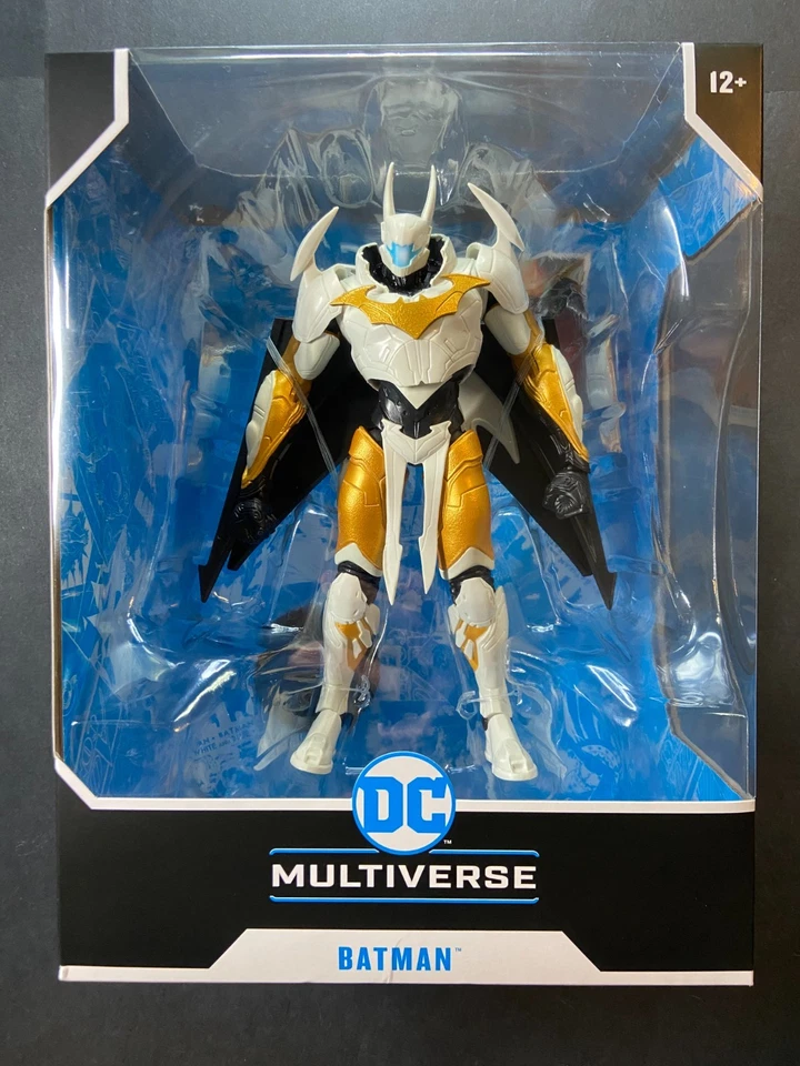 McFarlane DC Batman Final Batsuit Justice League The Sixth Dimension Mega Figure