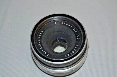 CARL ZEISS TESSAR  F/2.8 50 MM PRIME LENS.  M42 SCREW FITTING. - Image 1 of 4