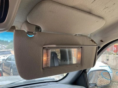 Passenger Sun Visor Illuminated Fits 00-03 SUBURBAN 1500 5022519 Foto 1 de 4
