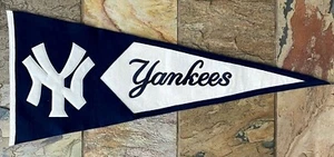 BIG New York Yankees Pennant Wool Blend Winning Streak Flag - 41.5" - Picture 1 of 4