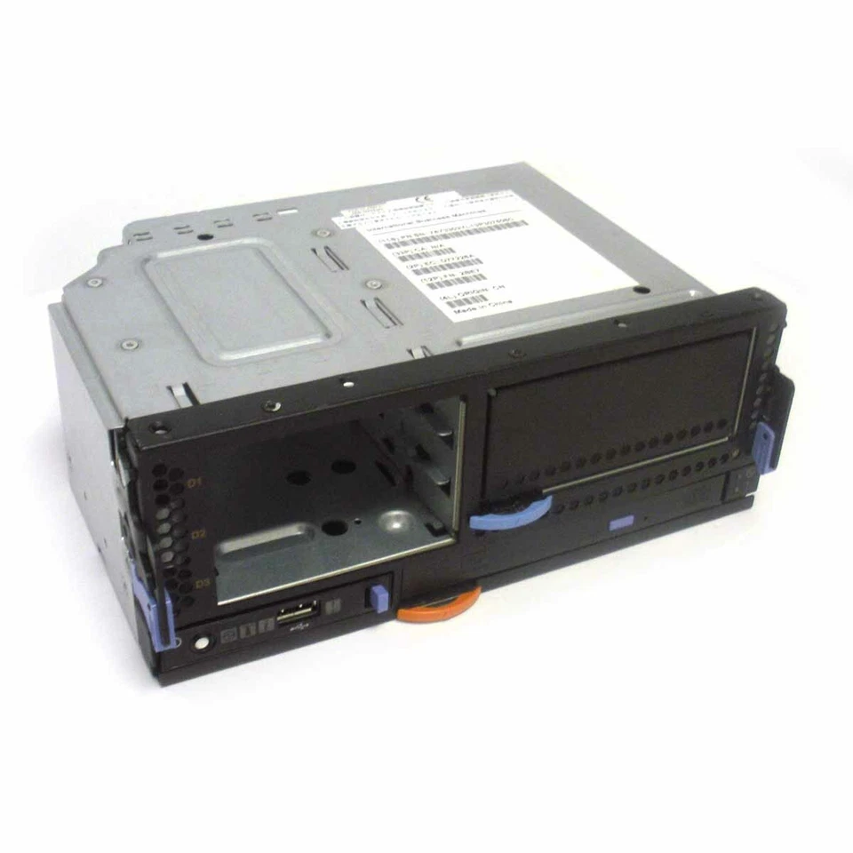 IBM 74Y3303 DASD Media Backplane 3-Slot SAS 2.5in - Image 1 of 4