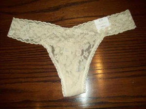 NWT CABERNET stretch LACE THONG PANTIES 16J050 FAWN M / 6 - Picture 1 of 2