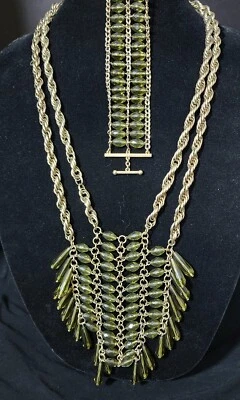 Raro Collar Talbots Cristal Vidrio Verde Oliva Distintivo con Pulsera a Juego Foto 1 de 4