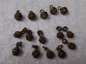 15 botones de latón para bata china de la dinastía Qing con anillos de ojales de cuerda de latón - Imagen 1 de 10