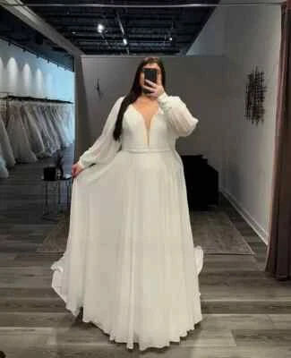 Plus Size Simple Wedding Dresses Long Sleeves V Neck Chiffon Bridal Gowns - Image 1 of 4