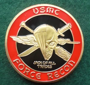 MEDALLA/MONEDA DEL EQUIPO DE RECONOCIMIENTO DE LA FUERZA DEL CUERPO DE MARINES DE LOS ESTADOS UNIDOS "JACK OF ALL TRADES" - Imagen 1 de 3