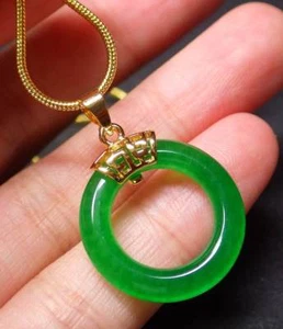 Yellow Gold Plate CHINESE Green JADE Pendant Circle with chain 320067 - Picture 1 of 5