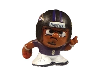 2025 Series 13 Teenymate Greenbay Packers Josh Jacobs #8 NFL Minifigure 1 - Picture 1 of 4