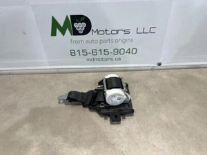 2015-2019 CHEVROLET TAHOE REAR CENTER 3ND ROW SEAT BELT RETRACTOR 19302993 - Picture 1 of 11