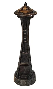 Vintage Seattle Space Needle Souvenir Statue 5" Cast Metal Copper Finish - Picture 1 of 15