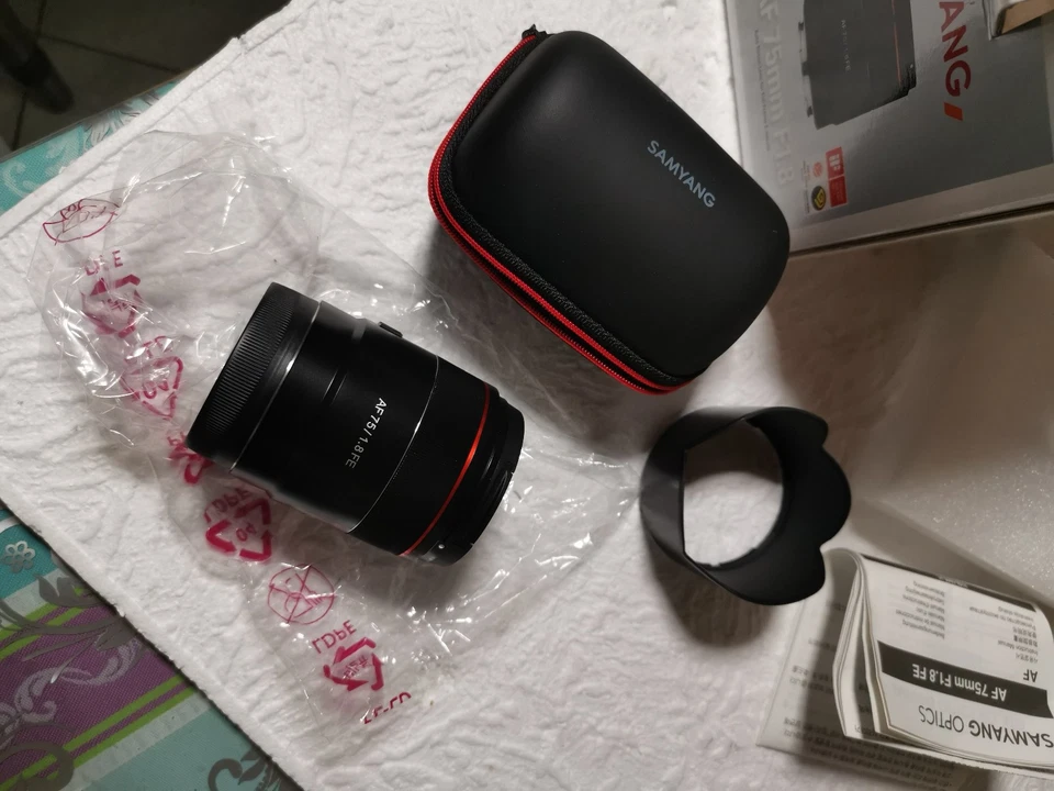 155094 Samyang AF 75mm F1.8 Fe MILC Nero