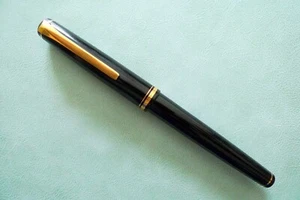 Vintage PILOT ELABO Fountain Pen, SF (Soft Fine) 14K 585 gold Nib - Imagen 1 de 12