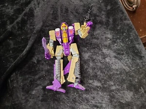 Transformers Generations BLITZWING 30th Anniversary Voyager 8" High - Imagen 1 de 7