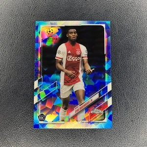 2020-21 Topps Chrome UEFA Sapphire Edition Ryan Gravenberch RC - Picture 1 of 2