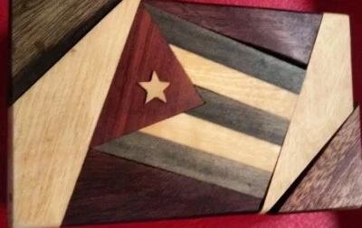 Rompicapo Indovinelli Gioco di Logica In Legno La Pietra Rossa Puzzle 3D - Immagine 1 di 4