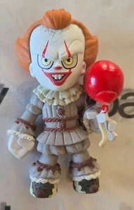 Loose Funko Mystery Minis IT Movie Pennywise Balloon Clown 3" Vinyl Figure - Picture 1 of 3