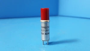 (2 pcs) Panel Light Indicator, 507-3917, Dialco/Dialight, 28v-40mA, red - Picture 1 of 2
