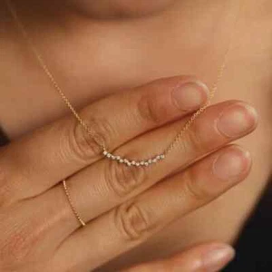Curved Cluster Lab Grown Diamond Necklace 18" Inch 0.075Ct Solid 14K Yellow Gold - Picture 1 of 12