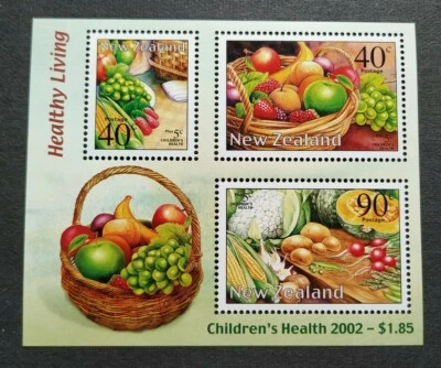 2002 New Zealand Children's Health Fruits Vegetables Miniature Sheet MS Mint NH - Image 1 of 2