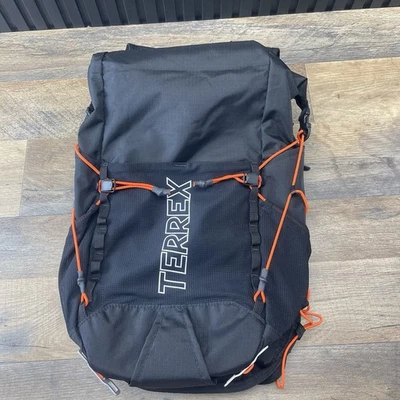 Mochila Adidas Terrex Aeroready Talla Mediana 15.6 L Negra Velocidad Senderismo Correr Foto 1 de 4