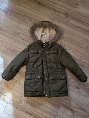 Boys Forrest Green/Fur Hat Winter Coat Size Medium 5/6 - Image 1 of 4