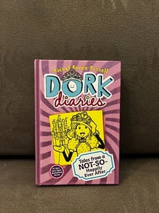 Dork Diaries 8: Tales from a Not-So-Happily Ever After - Bild 1 von 2