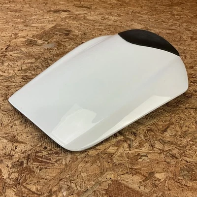 Cubierta de carenado de capó de asiento trasero blanco para Honda CBR1000RR 2008-2011 SOLOH103WH Foto 1 de 4