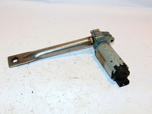 Opel Vectra C 2006 Front right seat adjustment motor 9448124 SOV35222 - Picture 1 of 5