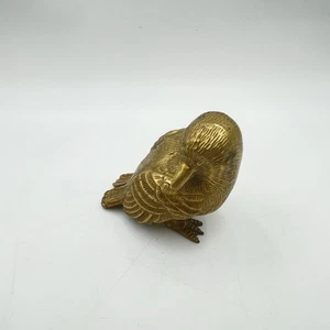 Statuina uccellino ottone massiccio vintage fermacarte passero canzone uccellino bella patina - Foto 1 di 6