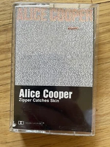 Alice Cooper - Zipper Catches Skin Cassette 1982 Warner Bros. Nice! - Imagen 1 de 7