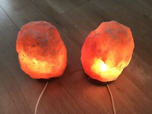 2 Stück Salzkristalllampen