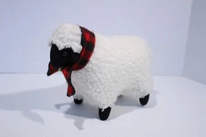 "Bufanda y campana roja de peluche de oveja cordero de Pascua 8"" de largo 6"" de alto" - Imagen 1 de 12