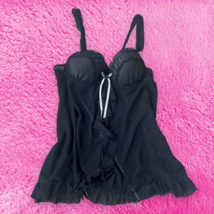 Gothic Black Flowy Mesh Nightgown - Picture 1 of 6