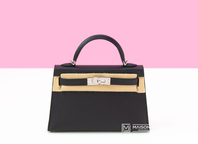 Hermes Nata I2 Swift Mini Kelly Pochette GHW Clutch Bag Handbag