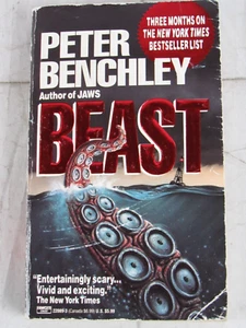 Beast, Peter Benchley, Paperback - Picture 1 of 2